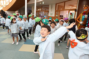 クリスマス会　12月うまれのお誕生会🎁　NO．2