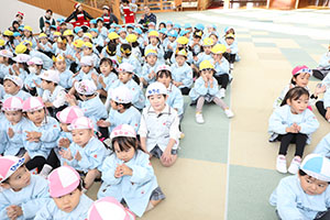 クリスマス会　12月うまれのお誕生会🎁　NO．1