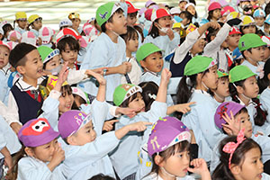 クリスマス会　12月うまれのお誕生会🎁　NO．1