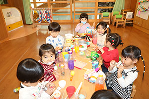 朝の自由遊び　ぺんぎん