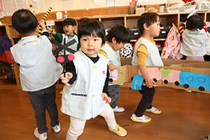 電車ごっこ　ひよこ