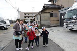 お散歩へでかけました　ぺんぎん・たんぽぽ