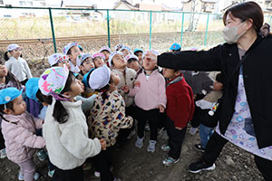 お散歩へでかけました　ぺんぎん・たんぽぽ