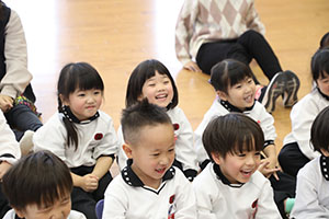 体操教室 　ー跳び箱ー　りす