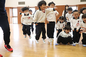 体操教室 　ー跳び箱ー　りす