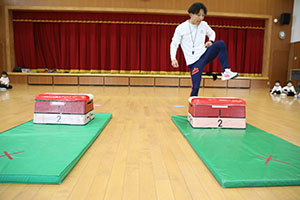 体操教室 　ー跳び箱ー　うさぎ