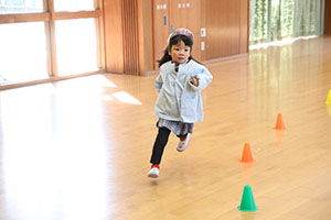 リレーとマスおに　ことり・C