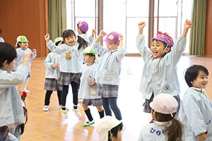 リレーとマスおに　ことり・C