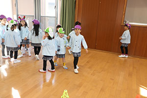 リレーとマスおに　ことり・C