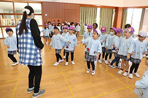 リレーとマスおに　ことり・C