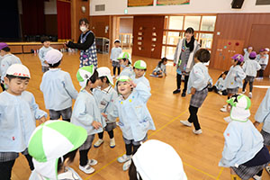 リレーとマスおに　ことり・C