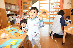 絵馬の制作　ひよこ