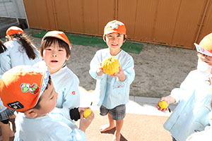 日本の伝統　ー年賀状・足湯ー　E