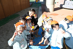 日本の伝統　ー年賀状・足湯ー　E