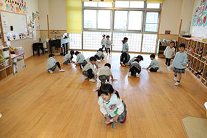 大掃除をしました　すみれ・ばら・たんぽぽ・りす・うさぎ・B・D