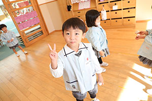 大掃除をしました　すみれ・ばら・たんぽぽ・りす・うさぎ・B・D