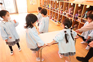 大掃除をしました　すみれ・ばら・たんぽぽ・りす・うさぎ・B・D