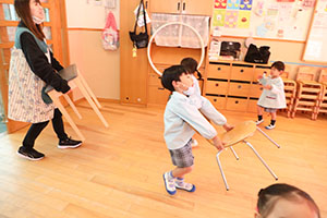 大掃除をしました　すみれ・ばら・たんぽぽ・りす・うさぎ・B・D