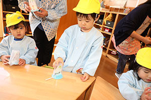 スノードームの制作　あひる