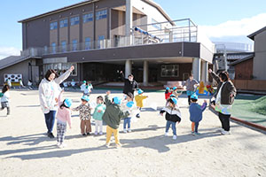 凧あげ楽しかったね　ぺんぎん