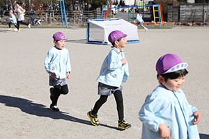 マラソン活動が始まりました　C・ひまわり・たんぽぽ・さくら・ことり・ぱんだ