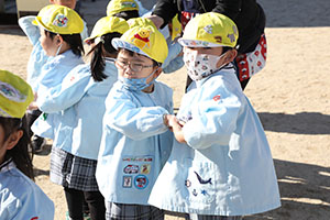 マラソン活動が始まりました　C・ひまわり・たんぽぽ・さくら・ことり・ぱんだ
