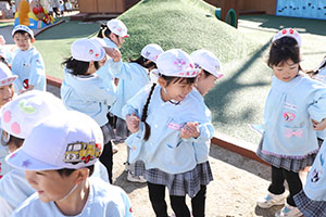 マラソン活動が始まりました　C・ひまわり・たんぽぽ・さくら・ことり・ぱんだ