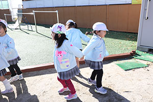 マラソン活動が始まりました　C・ひまわり・たんぽぽ・さくら・ことり・ぱんだ