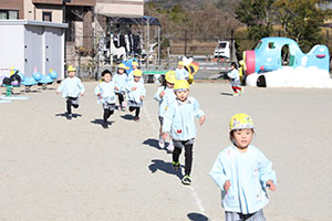 マラソン活動が始まりました　C・ひまわり・たんぽぽ・さくら・ことり・ぱんだ