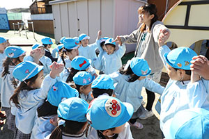 マラソン活動が始まりました　C・ひまわり・たんぽぽ・さくら・ことり・ぱんだ