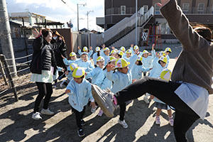 マラソン活動が始まりました　C・ひまわり・たんぽぽ・さくら・ことり・ぱんだ