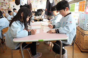 書初め大会　がんばりました　年長組　NO.1