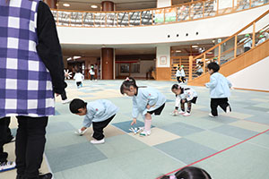 コマの制作　うさぎ