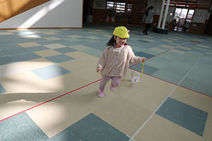 くるくる凧　あひる