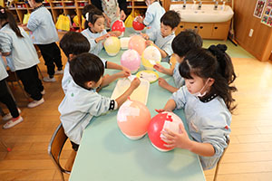 作品展　張り子の制作　Ｅ