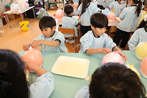 作品展　張り子の制作　Ｅ