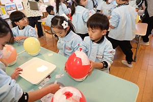 作品展　張り子の制作　Ｅ