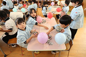 作品展　張り子の制作　Ｃ