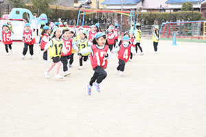 サッカー教室が開かれました　B・D