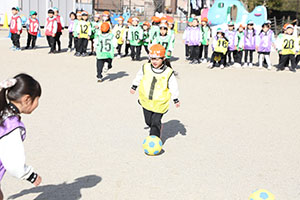 サッカー教室が開かれました　A・E