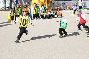 サッカー教室が開かれました　A・E