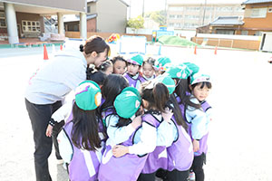 サッカー教室が開かれました　A・E