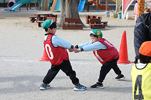 サッカー教室が開かれました　A・E