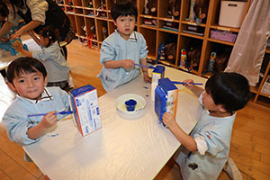 作品展の制作活動　りす