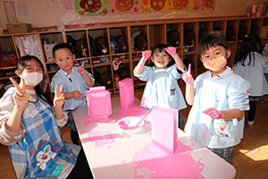 作品展の制作活動　りす