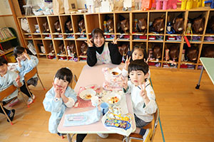 ホットケーキパーティ　　ひまわり・たんぽぽ・すみれ