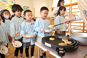 ホットケーキパーティ　　ばら・さくら