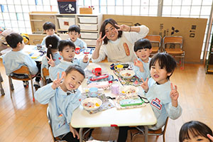 ホットケーキパーティ　　ばら・さくら