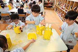 作品展の制作活動　たんぽぽ