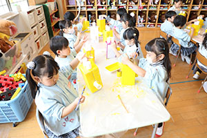 作品展の制作活動　たんぽぽ